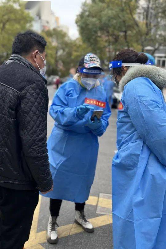 风云突变！成都蓉城清晨迎来里程碑，意大利杯版图或变，赛场秩序良好，医务组通报恢复的简单介绍-开云